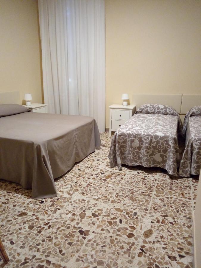 Hotel Stipino Lucca Luaran gambar