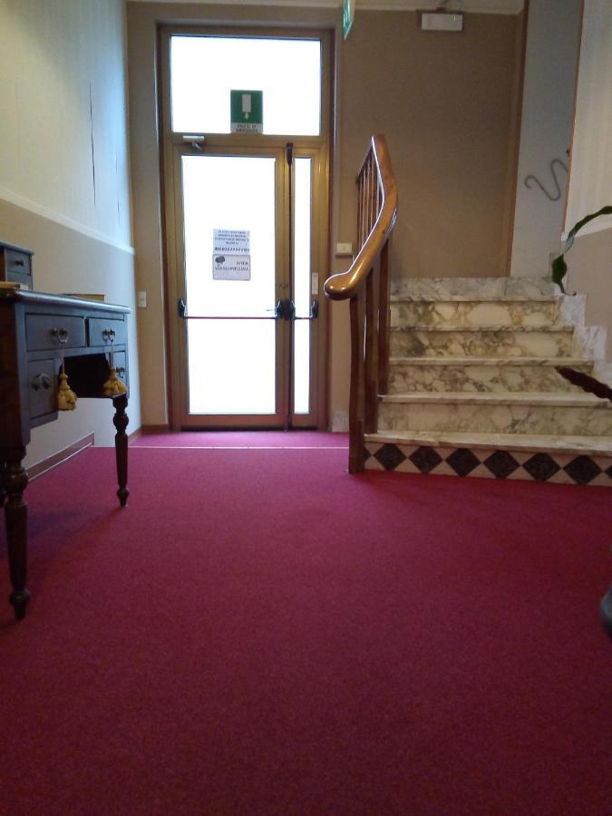Hotel Stipino Lucca Luaran gambar