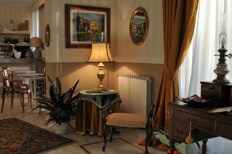 Hotel Stipino Lucca Luaran gambar