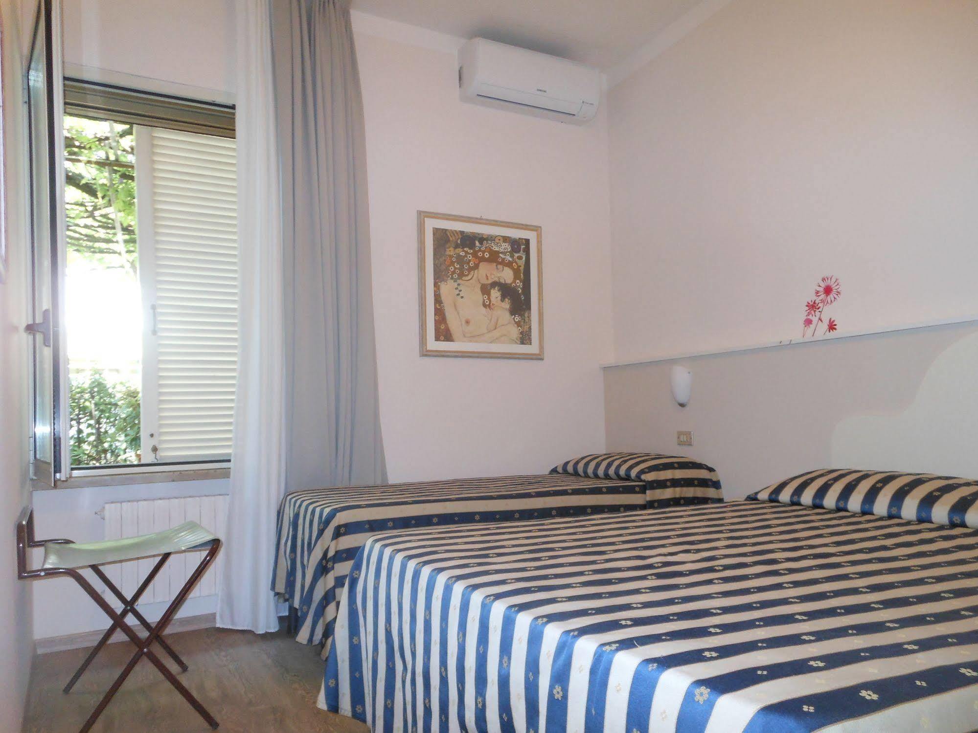 Hotel Stipino Lucca Luaran gambar
