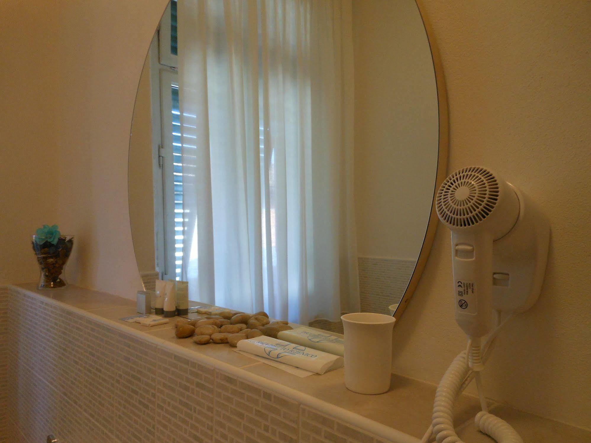 Hotel Stipino Lucca Luaran gambar